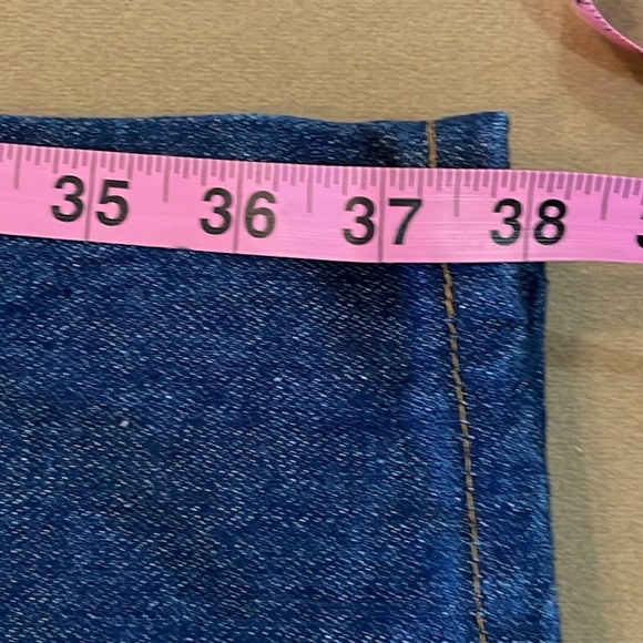 Wrangler men’s jeans 33 inch waist and 38 inch inseam price is firm - Picture 8 of 8